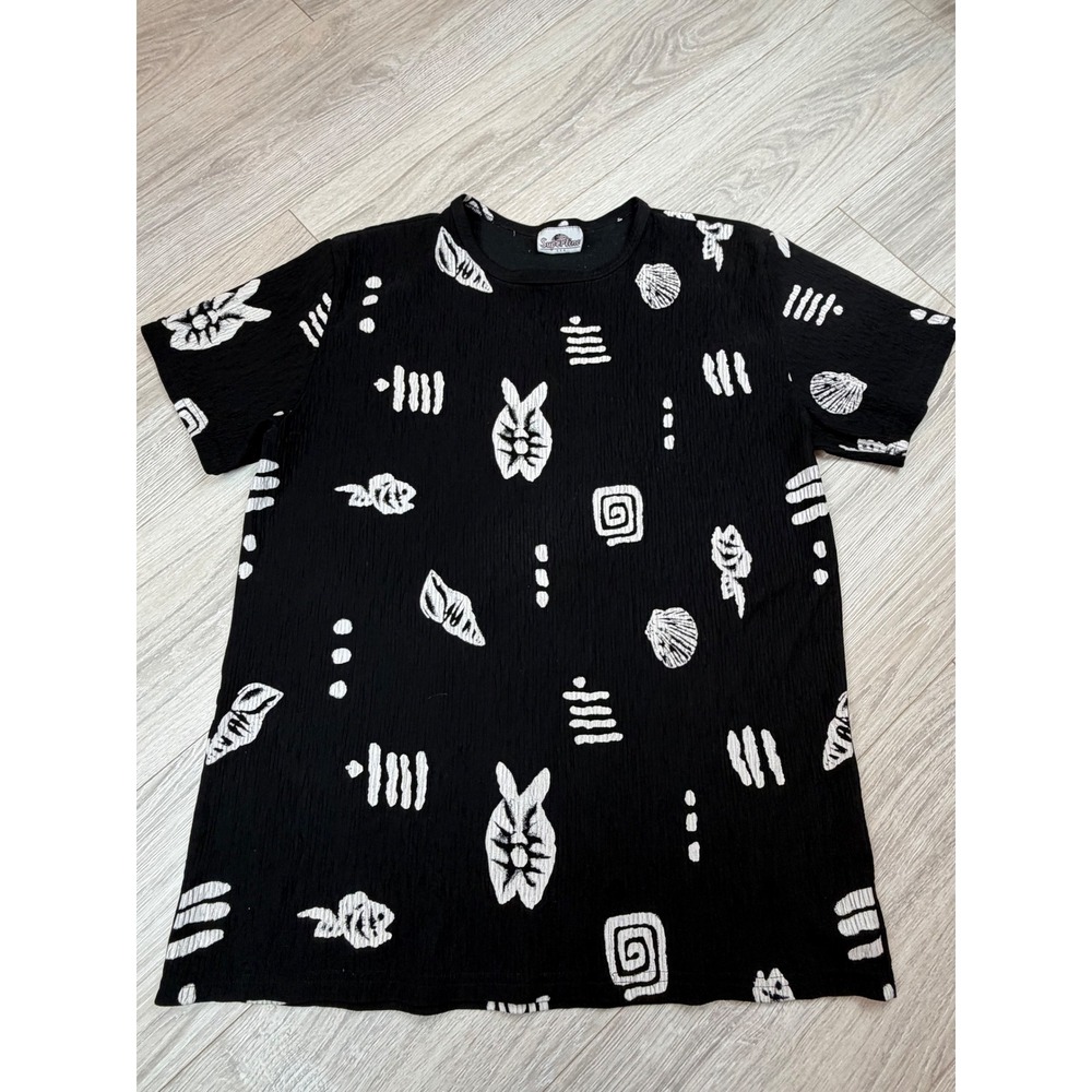 Vintage 90s Superline Black White Graphic Aztec Fish Print Textured T Shirt Sz M